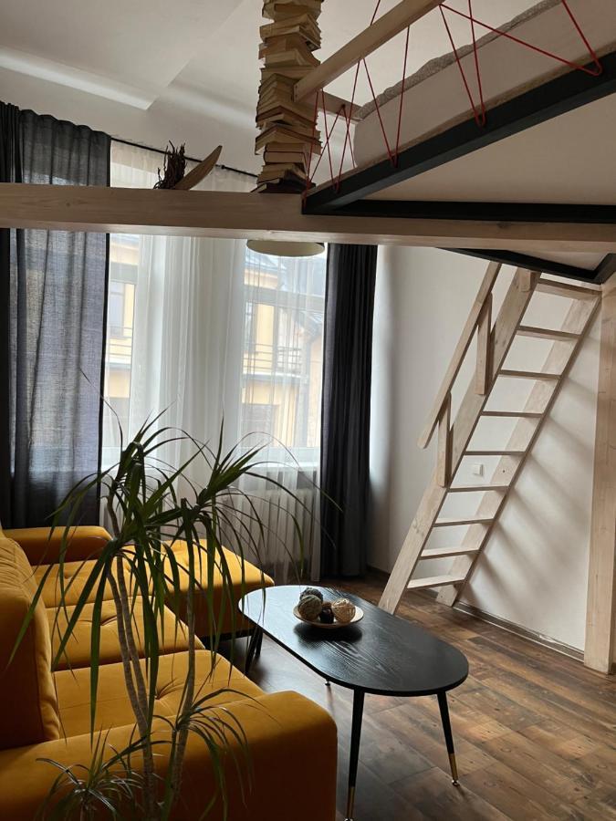 Dp Art 4 Old Town Self Check In Apartamento Kaunas Exterior foto